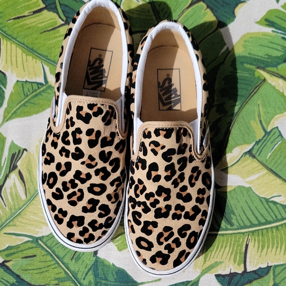 Vans Slip-On Sneakers Leopard Print Tan Black - Picture 3 of 6